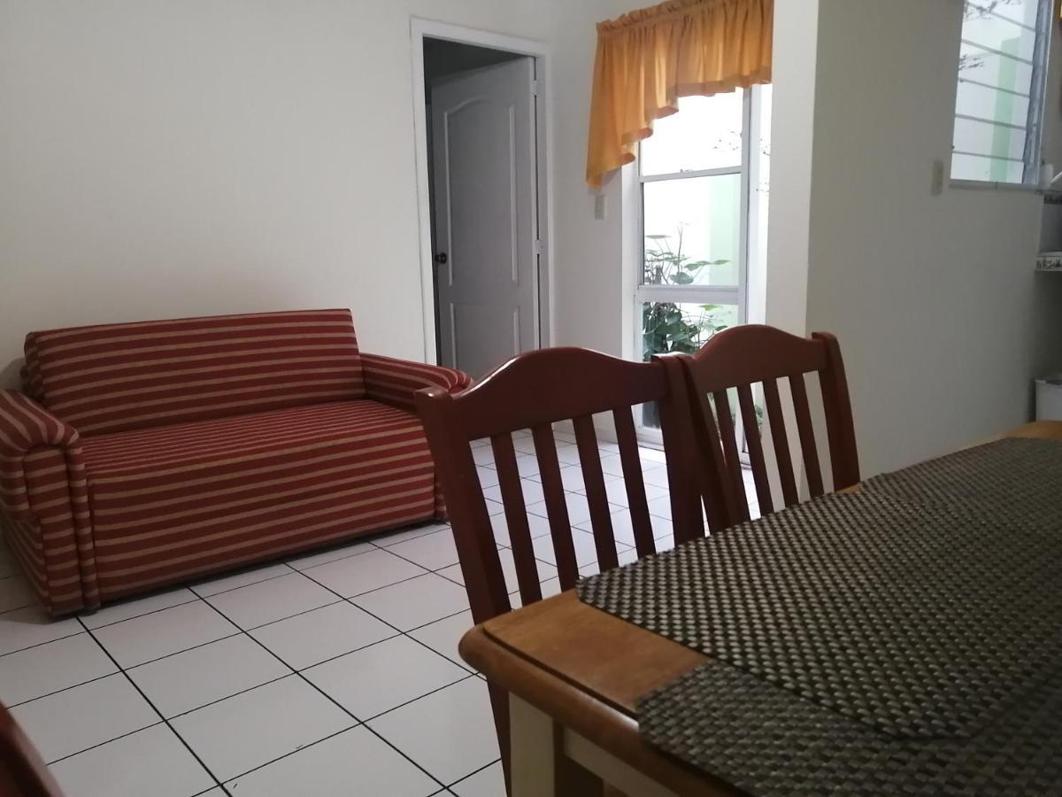 Hotel Villa Serena San Benito 圣萨尔瓦多 外观 照片
