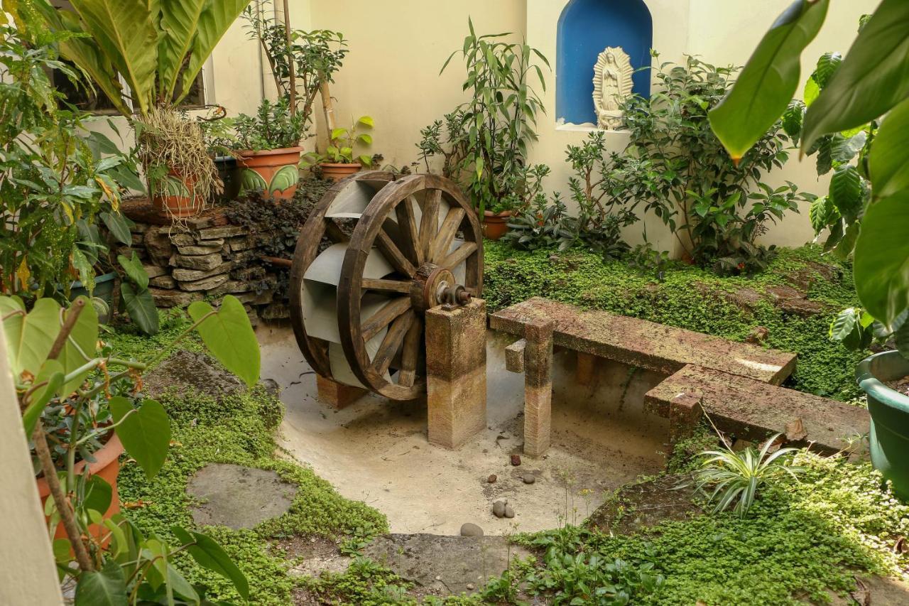 Hotel Villa Serena San Benito 圣萨尔瓦多 外观 照片