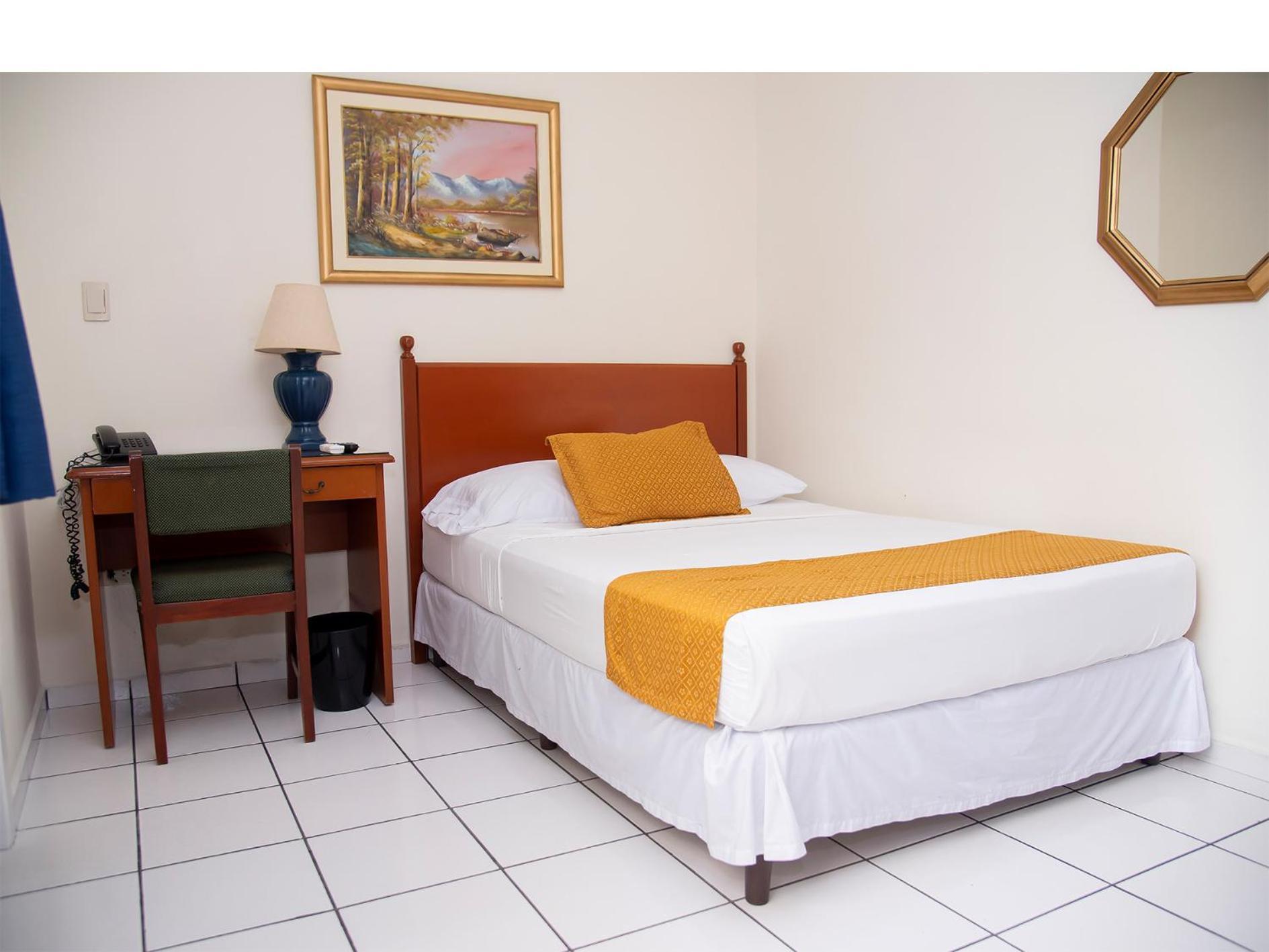 Hotel Villa Serena San Benito 圣萨尔瓦多 外观 照片