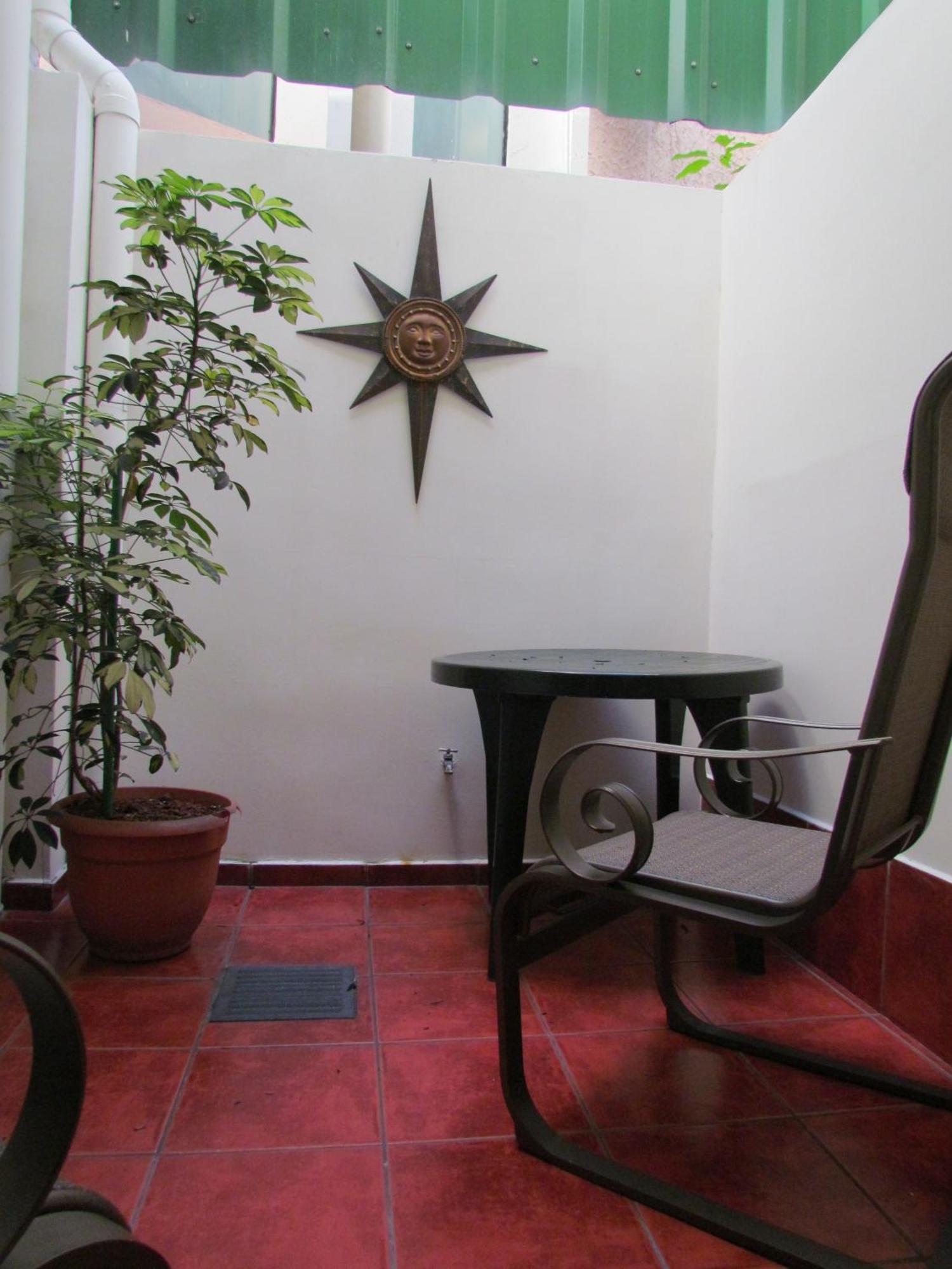 Hotel Villa Serena San Benito 圣萨尔瓦多 外观 照片