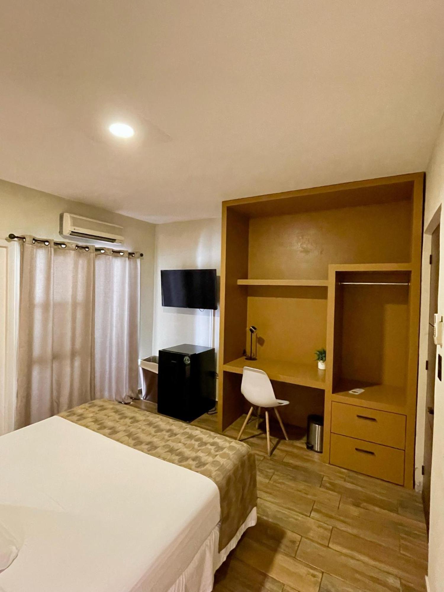 Hotel Villa Serena San Benito 圣萨尔瓦多 外观 照片